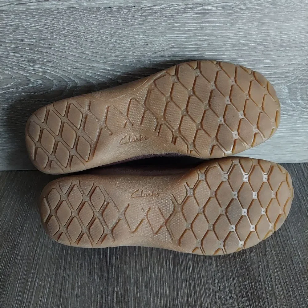 Clarks Collection- Vailee Pine Bronze Pewter Mary Jane Ballet Flat Size 6.5